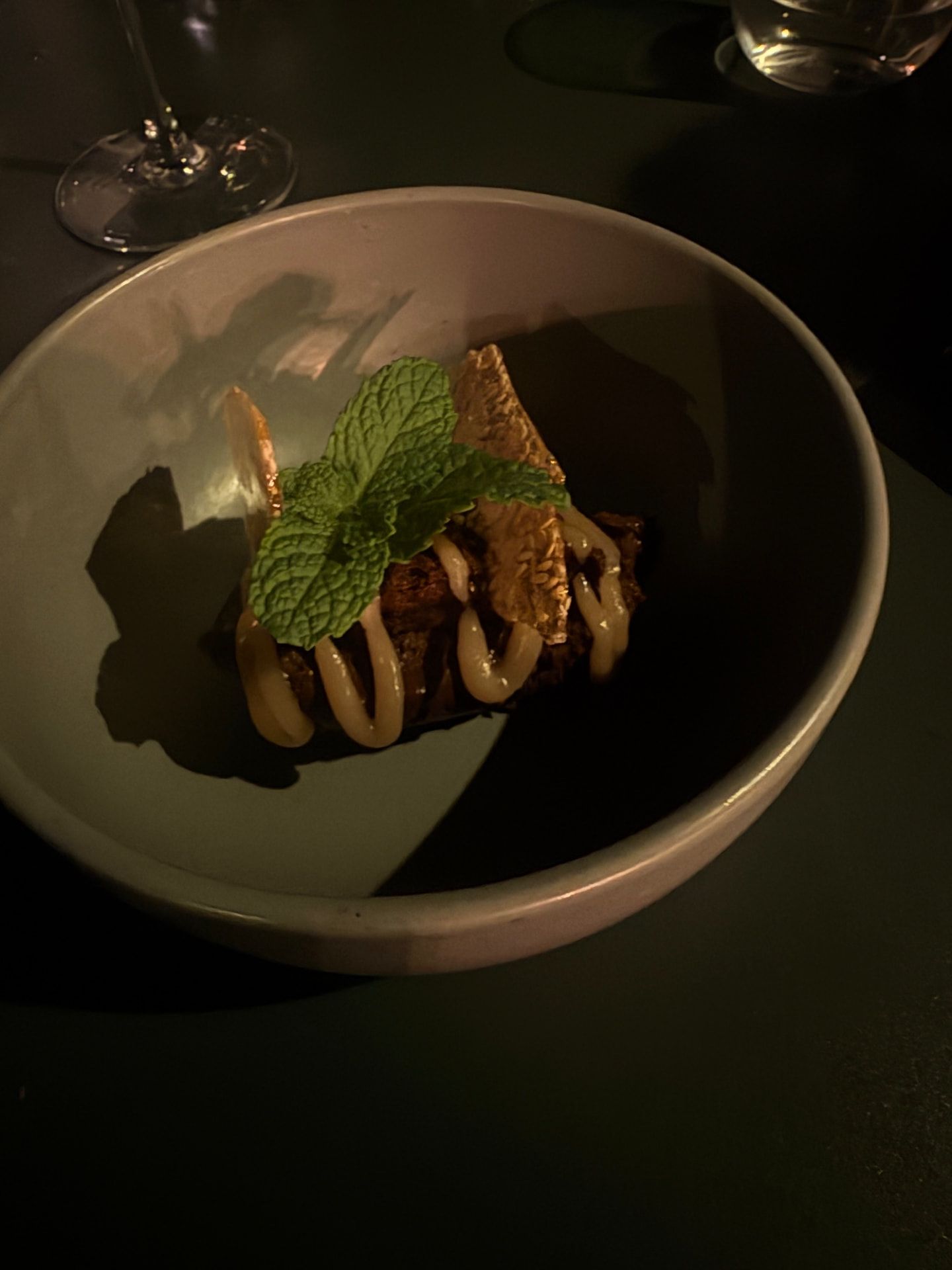 Dessert course with tuile and mint from the tasting menu at Razão, Socalco Nature Hotel, Calheta