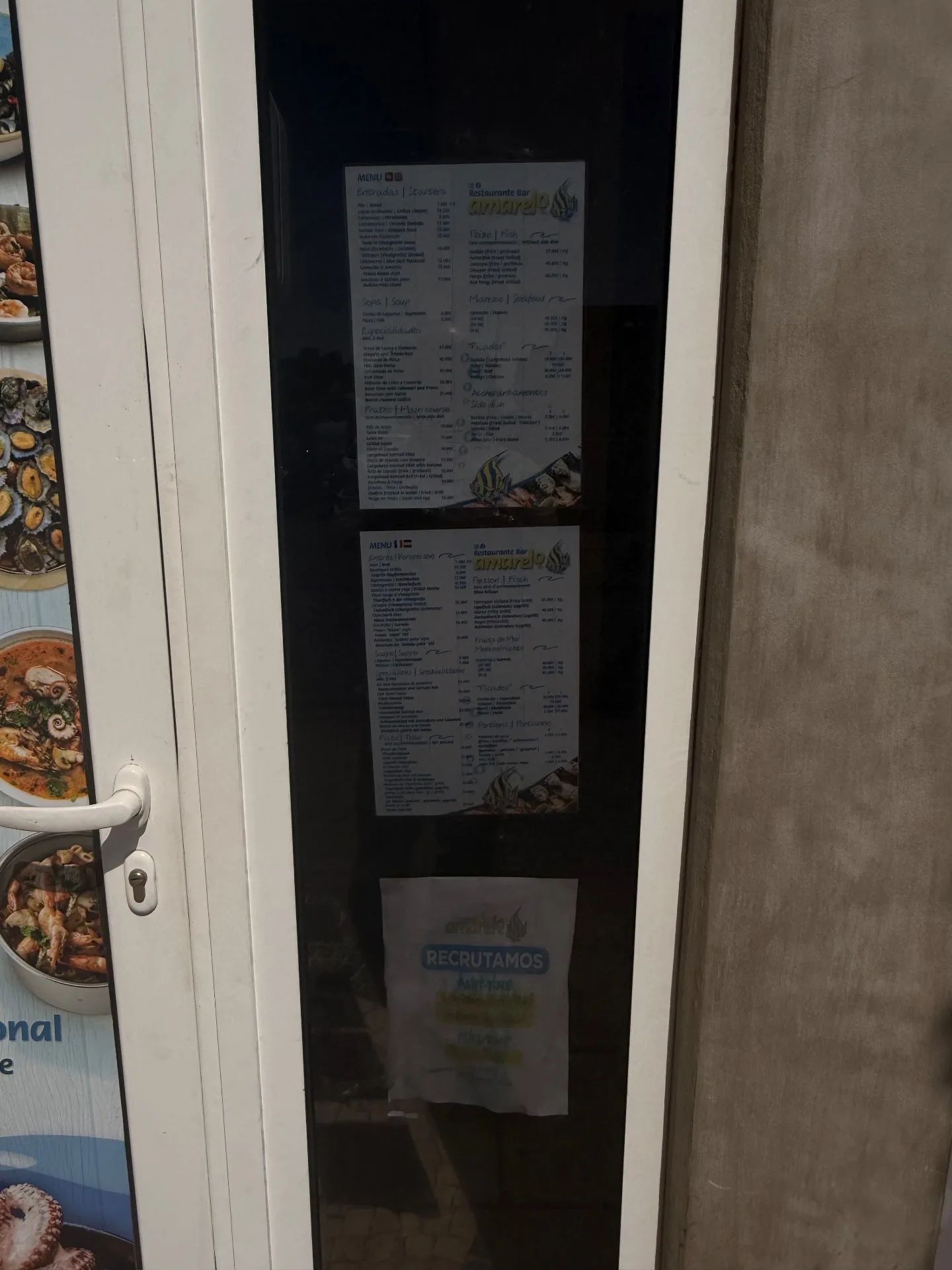 Amarelo window menus, Caniçal