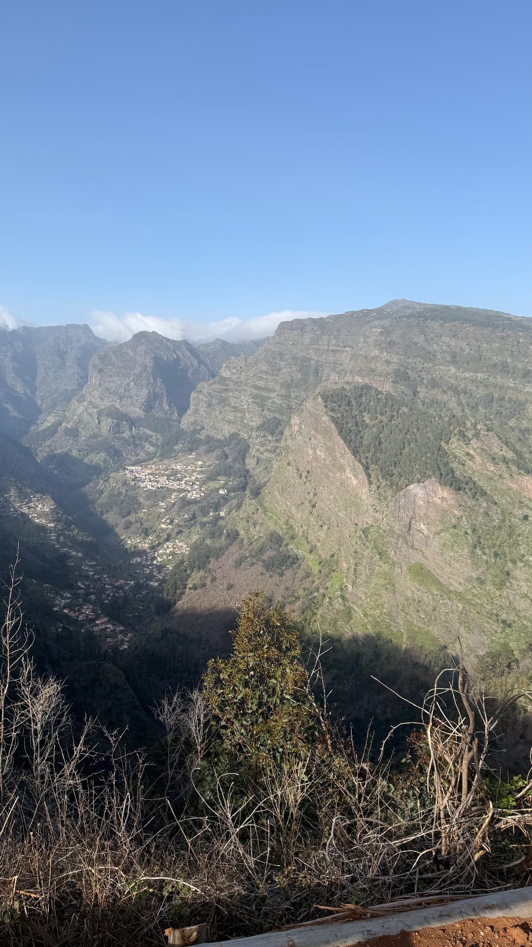 Mountain ridges above Curral das Freiras seen from Boca dos Namorados, Madeira
